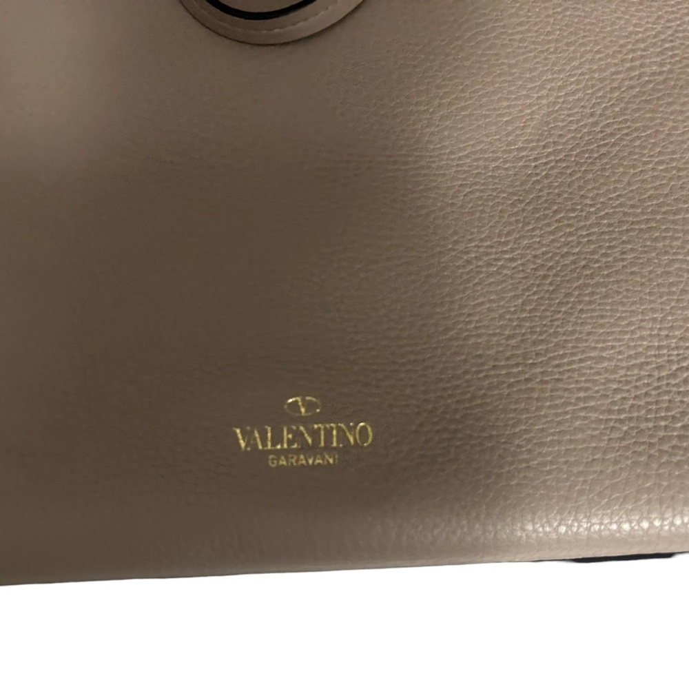 NWT VALENTINO POUDRE EAST WEST SHOPPING TOTE - Picture 7 of 13